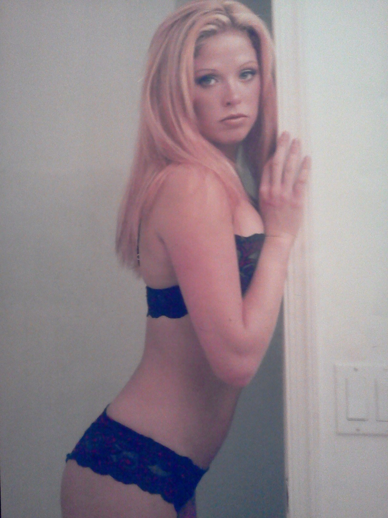 femme nue cherche baise sans tabou dans le 02