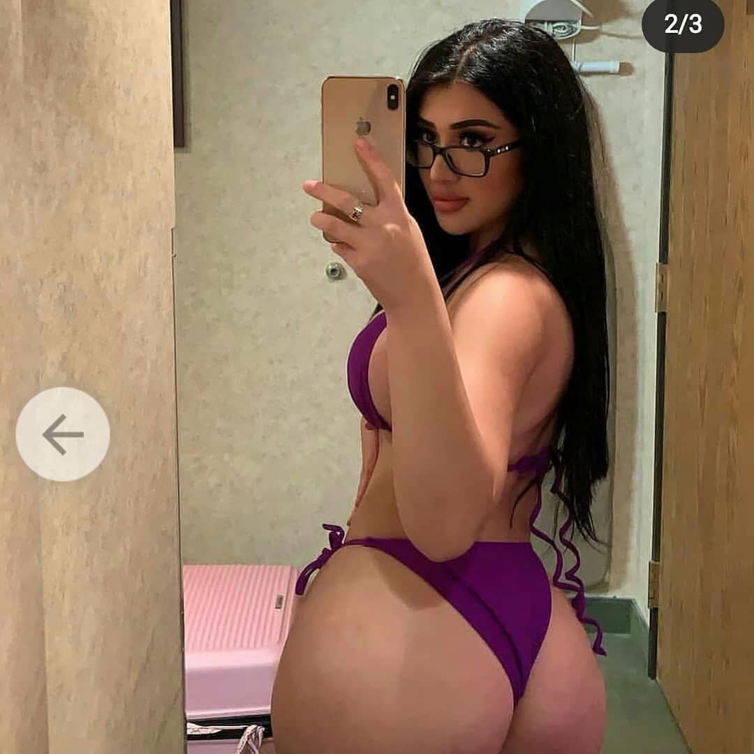 Jeune salope du 54 partage nude