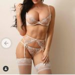 Jeune salope du 70 partage nude